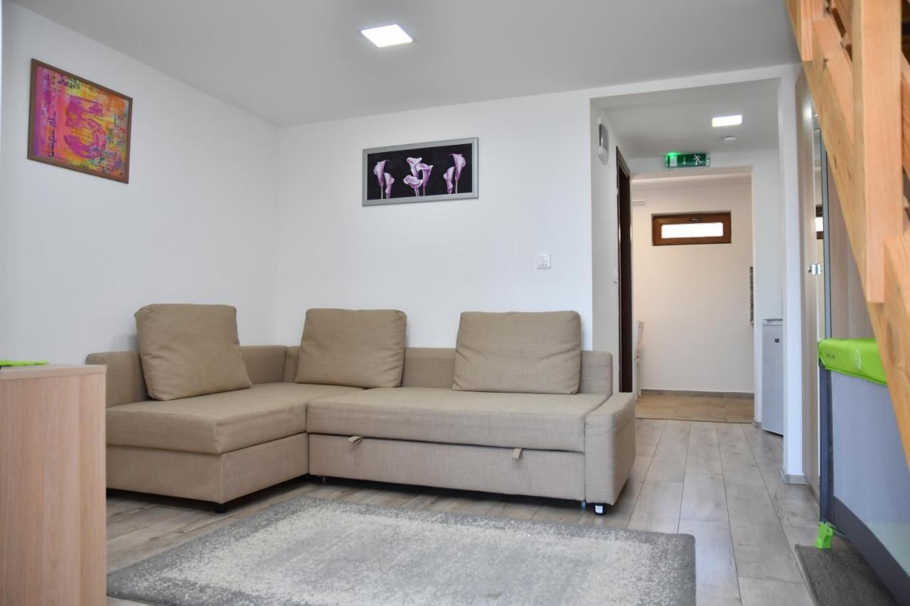 Foeveny Apartmanok Balatonfůzfő المظهر الخارجي الصورة