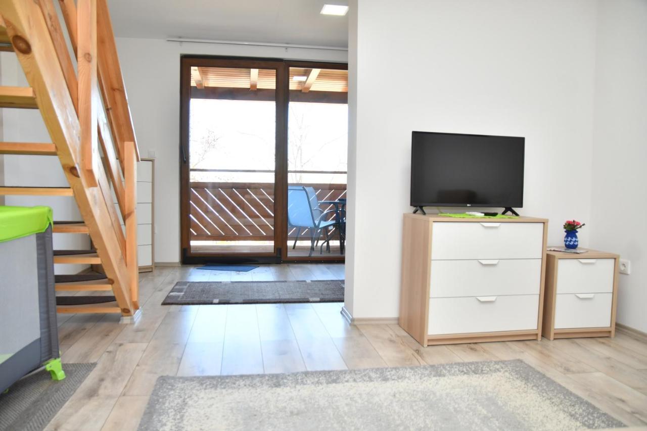Foeveny Apartmanok Balatonfůzfő المظهر الخارجي الصورة